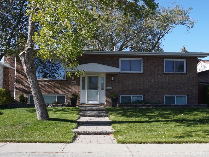 Shawnee Slopes Homes for Sale in South Calgary Liv Real Estate® Listings